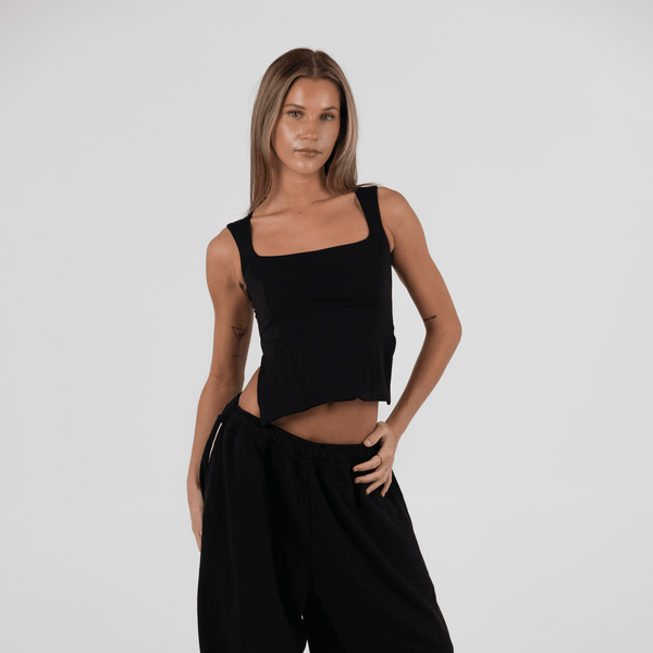 Lauren Elton Core Crop